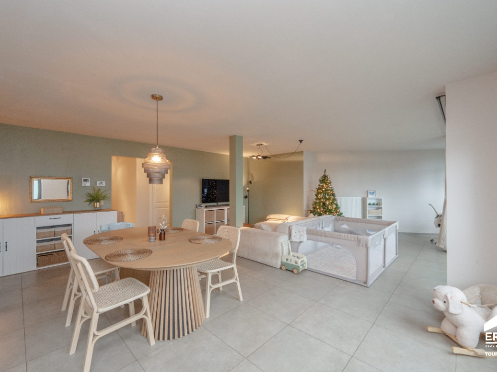 Rijn - 18 - 1 - 2440