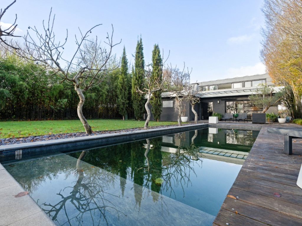 Zwaluwstraat - 72 - - 1840