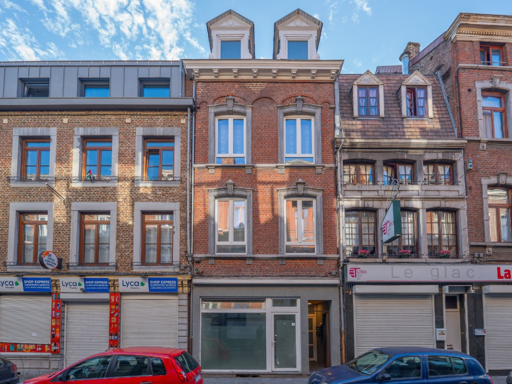 Rue Saint Léonard - 60 - 001 - 4000