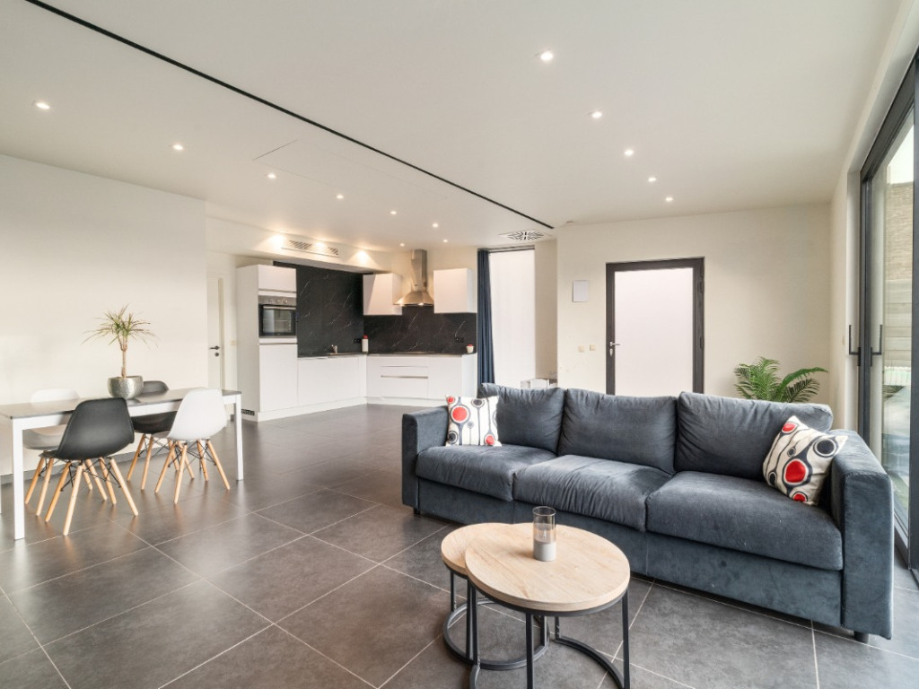 Albertlaan - 143 - 0 - 9400