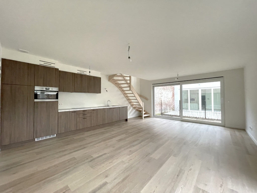 Slachthuisstraat - 64 - - 8500