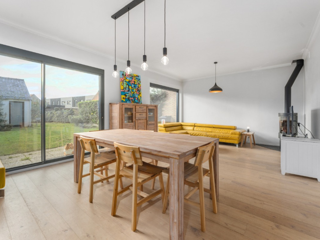 Kerkstraat - 10 - - 8670