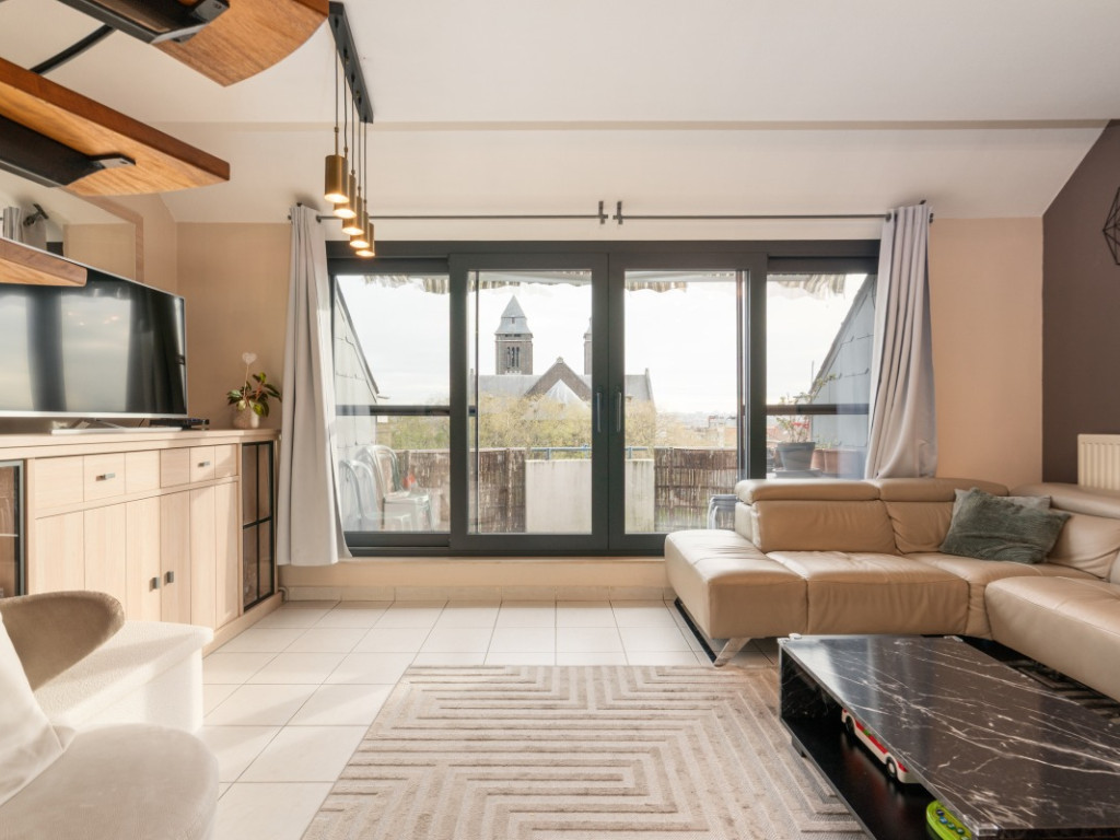 Place Peter Benoit - 15I - 6 - 1120