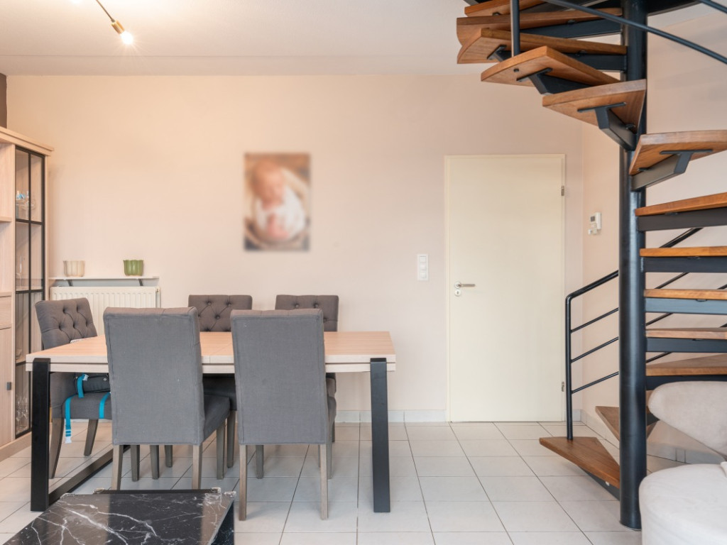 Place Peter Benoit - 15I - 6 - 1120