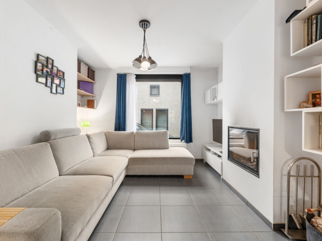 Vondelstraat - 83 - - 9280