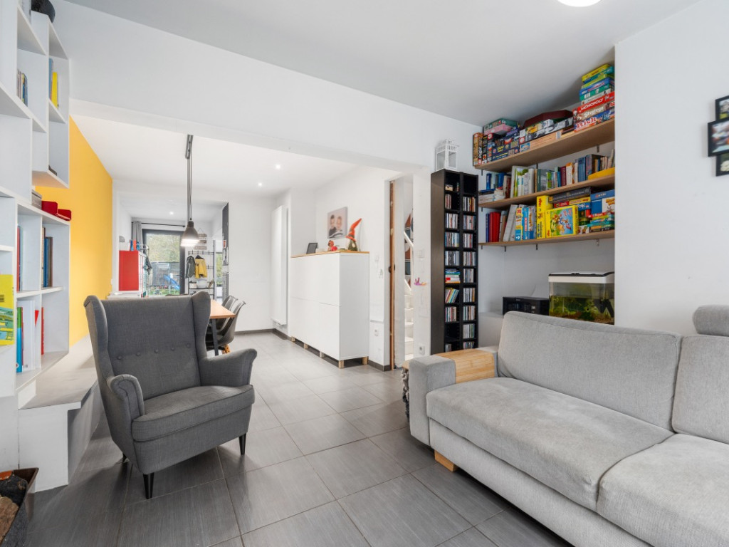 Vondelstraat - 83 - - 9280