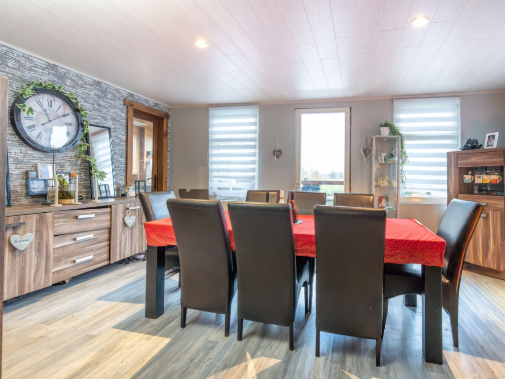 Rue de la Station - 74 - - 6850