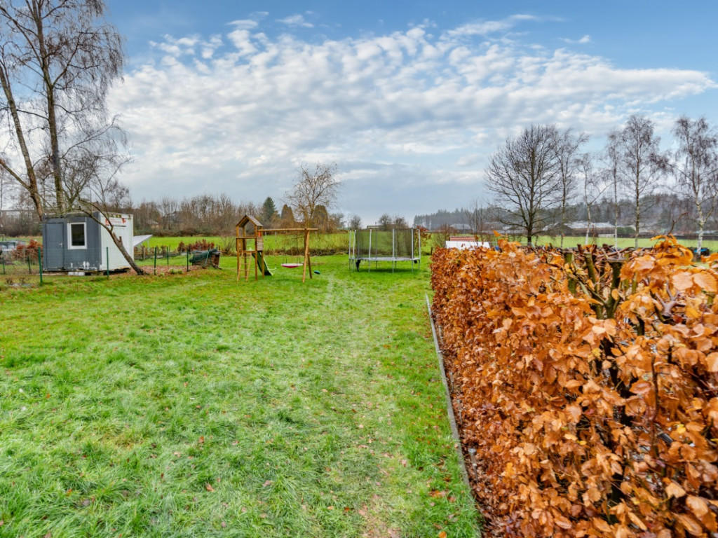 Rue de la Station - 74 - - 6850