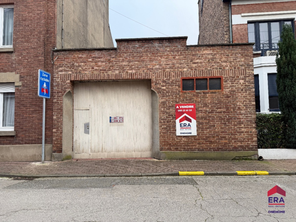 Rue Despreetz - 3 - A - 5300