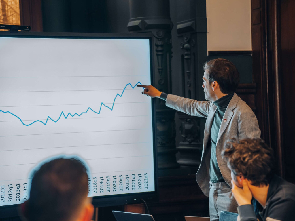 MARKETING LEADGENERATORS