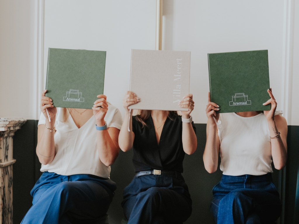 Team ERA PROJECTS met lastenboeken.