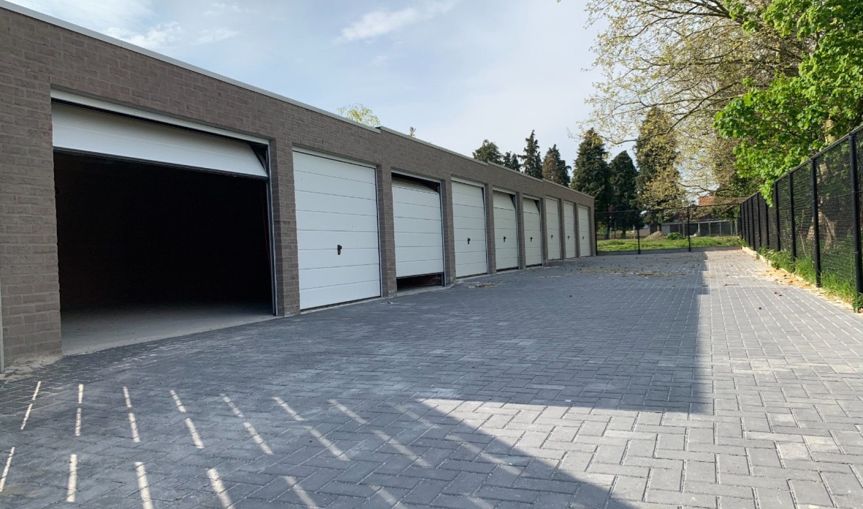 Statiestraat - 49-53 - garage 8 - garage - 8980