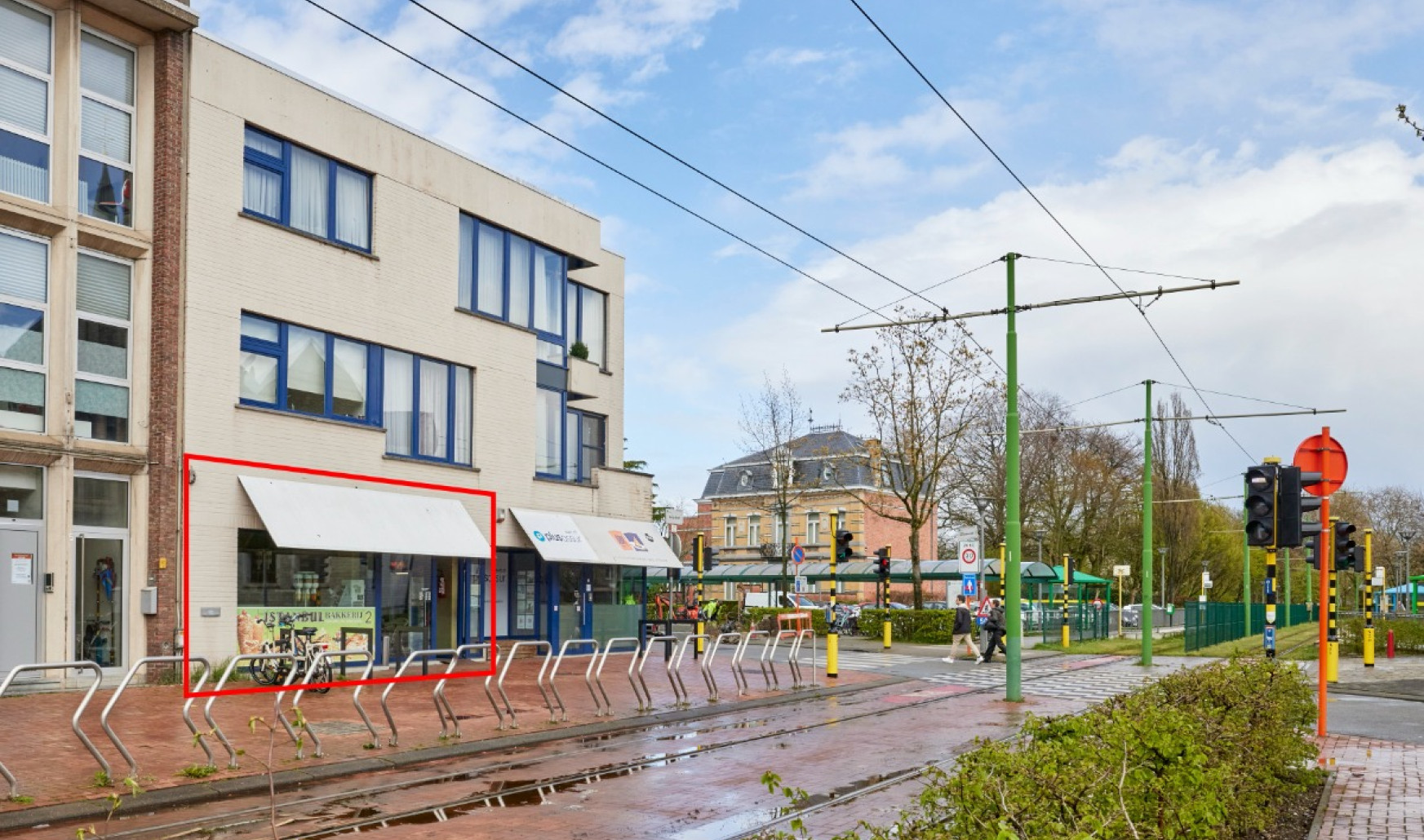 Dorp West - 3 - - 2070