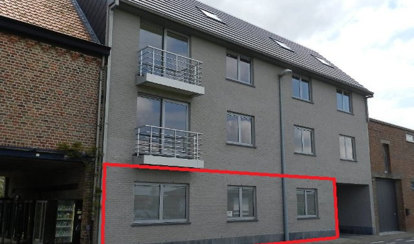 Langemarkstraat - 7 - bus 1 - 8920