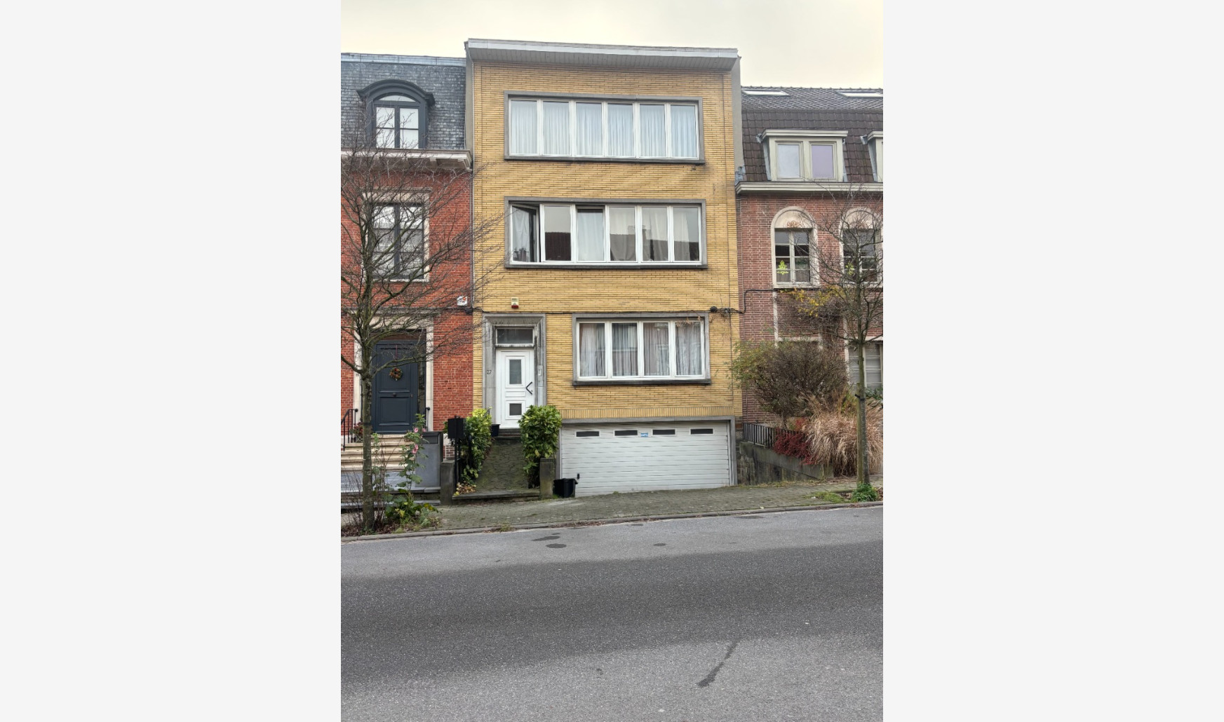 Avenue d'Avril - 27 - - 1200