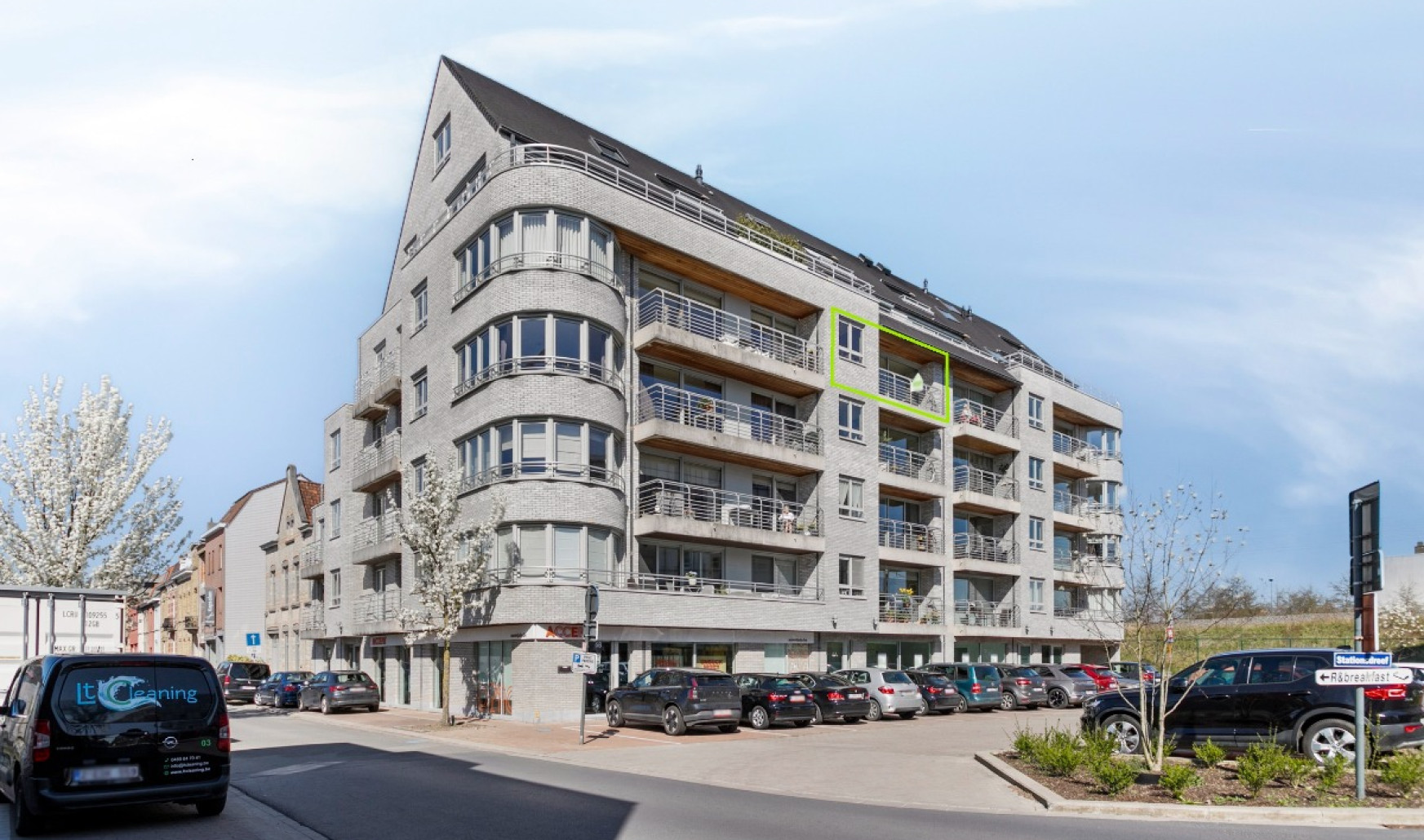 Stationsdreef - 8 - 4.3 - 8800