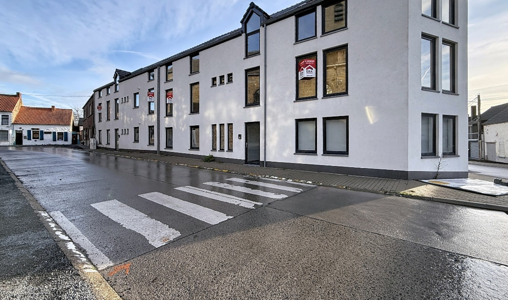 Rue des Combattants - 1 - 16 - 7321