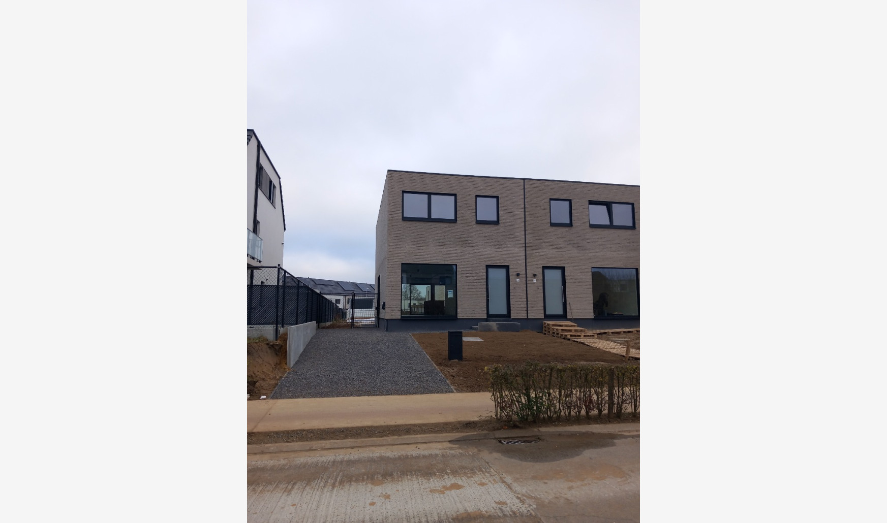 Spoorstraat - 69 - - 9340