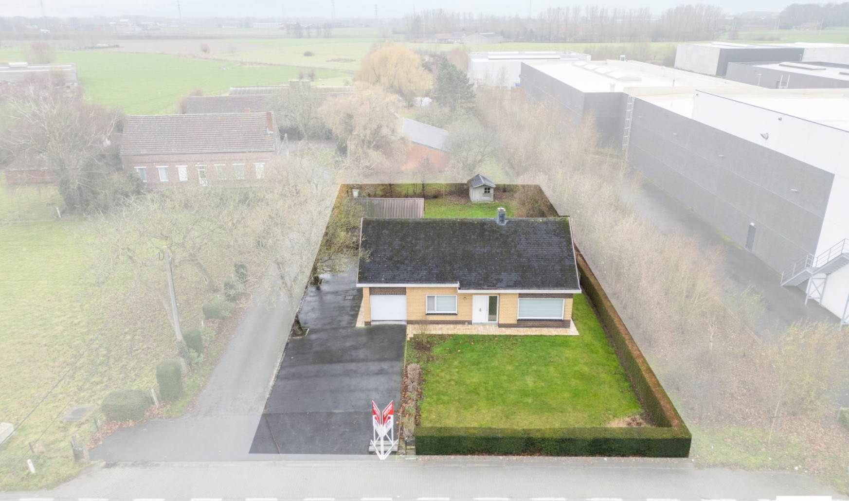 posterijlaan - 4 - - 8740