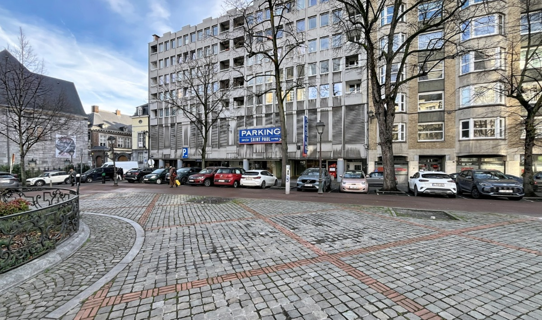 Place Saint-Paul - 1 - A6 - 4000