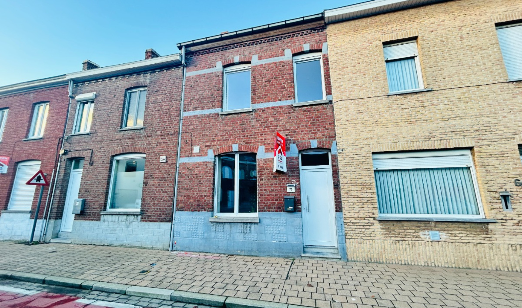 Komenstraat - 70 - - 8940