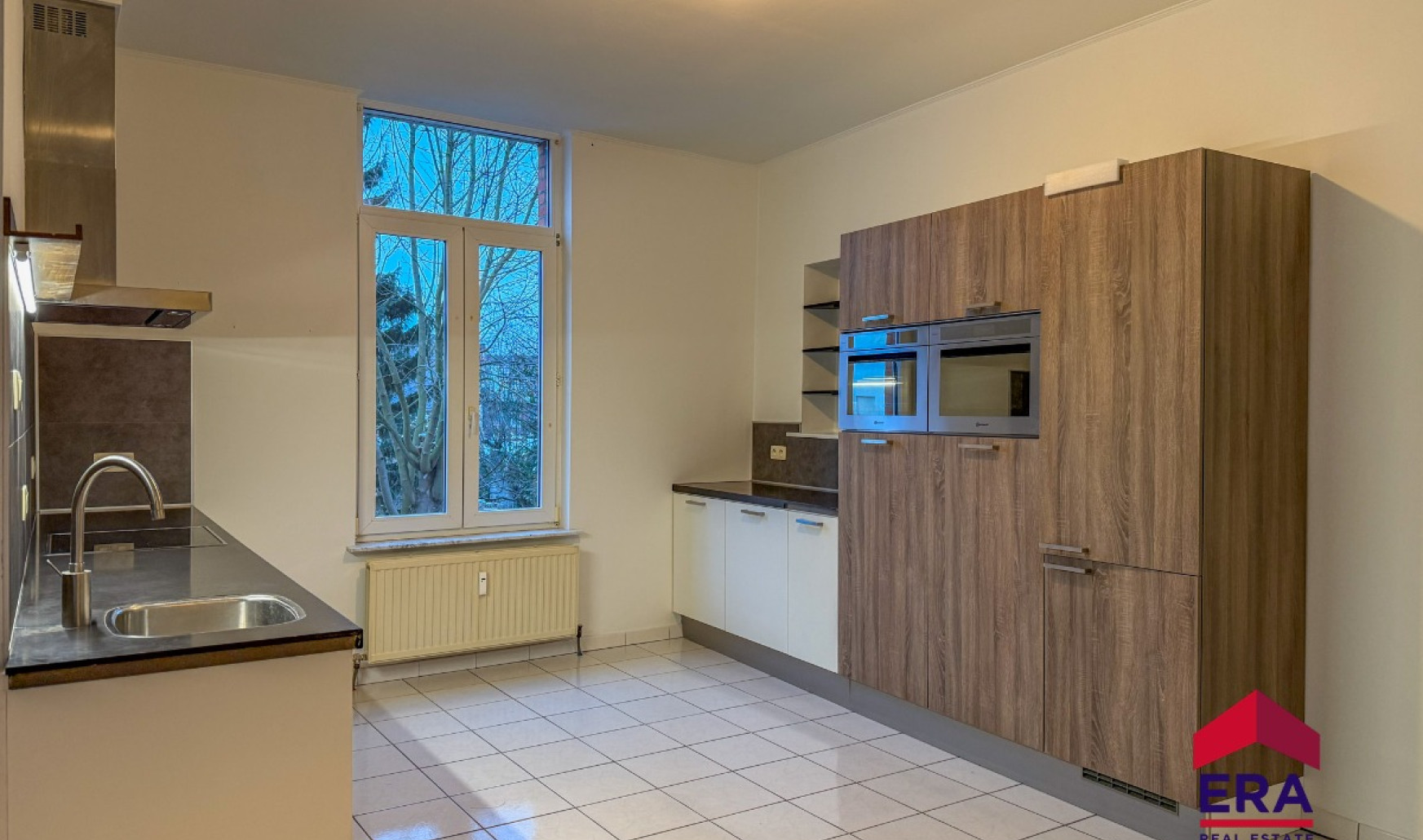 Prins Leopoldplaats - 4 - 1 - 3440