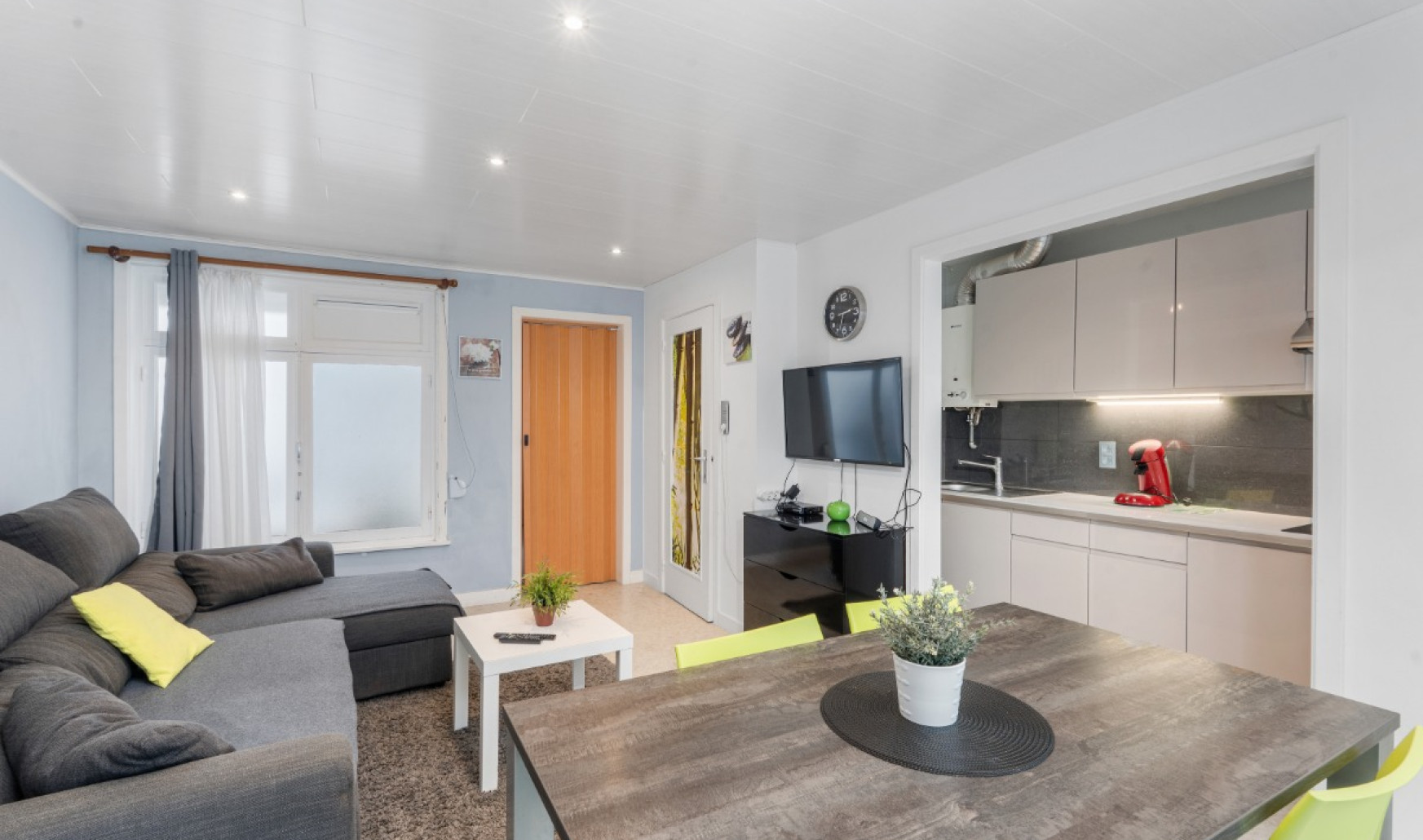 Nieuwpoortlaan - 82 - 0101 - 8660