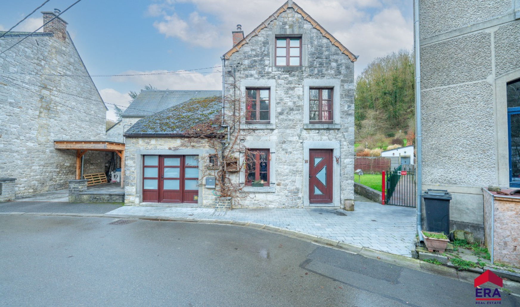 Rue du Samson - 15 - - 5300