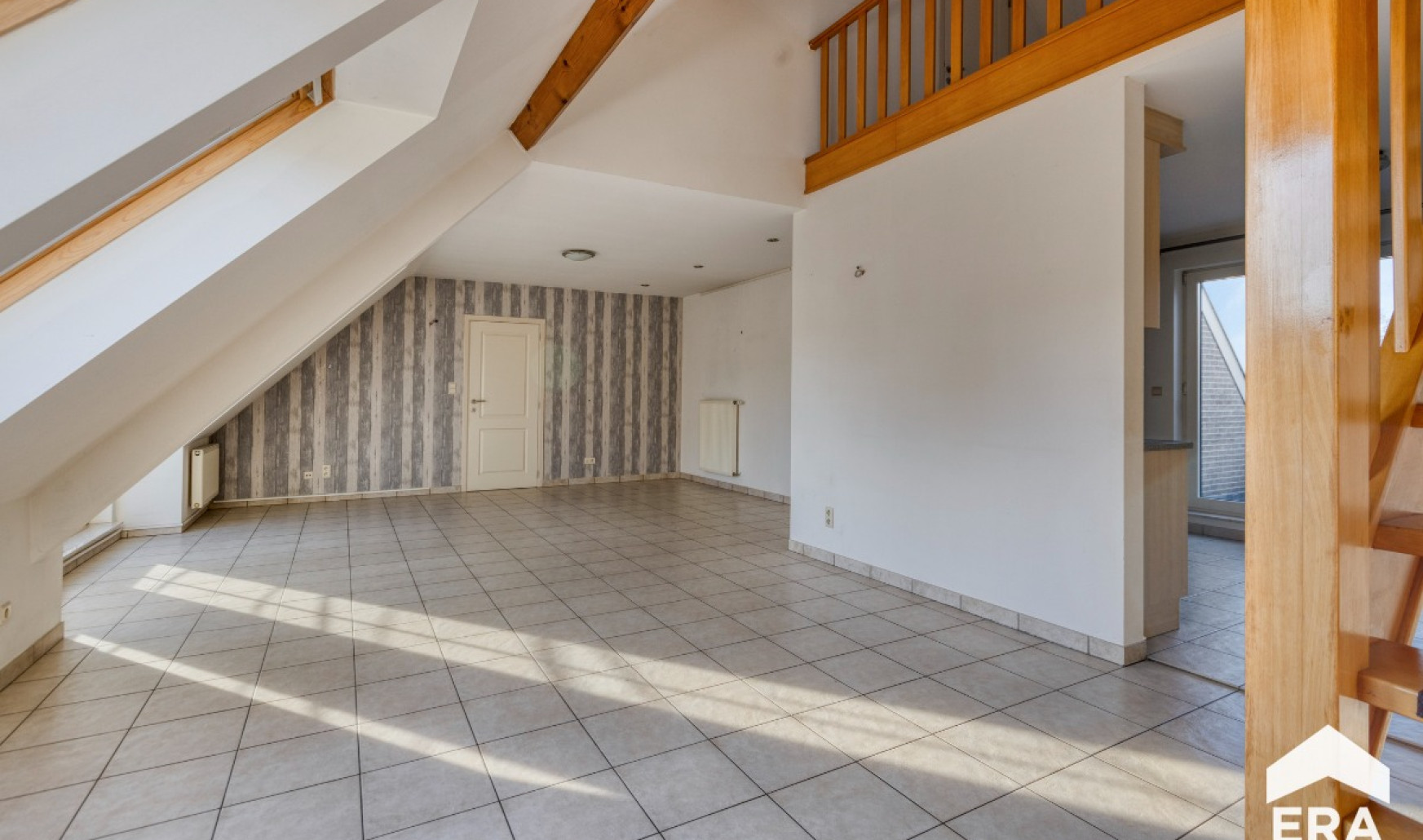 Dorpsstraat - 198 - bus 6 - 3900