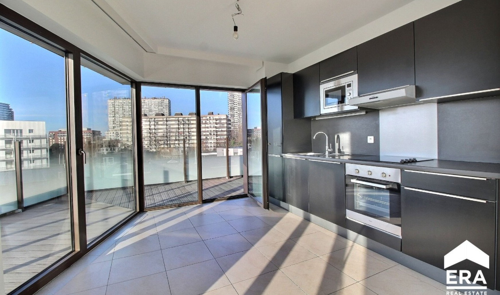 Avenue des Tamaris - 23 - 6.4.2 - 1080