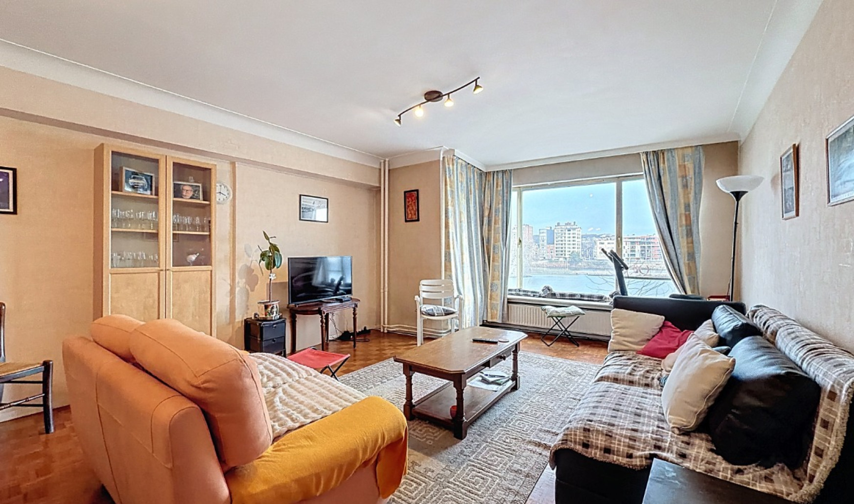 Quai de Rome - 49 - 51 - 62814 LIEGE 14 DIV - 4000