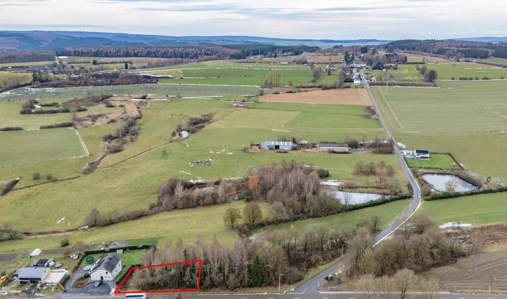 Rue des Longs Prés - LOT 1 - - 6680