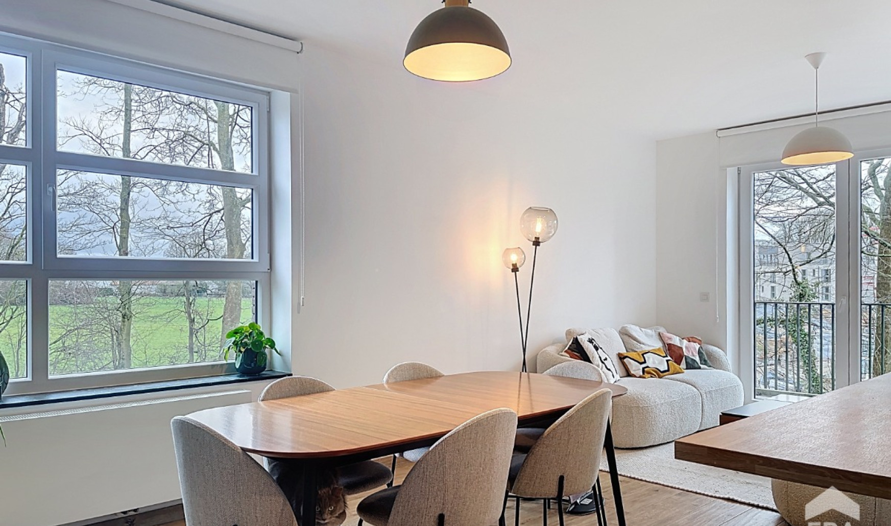 Rue du Charron - 285 - E6 - 1420