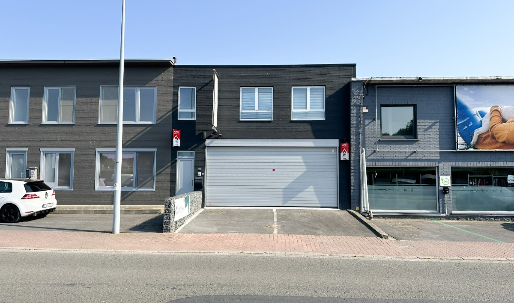 Komenstraat - 127 - - 8940