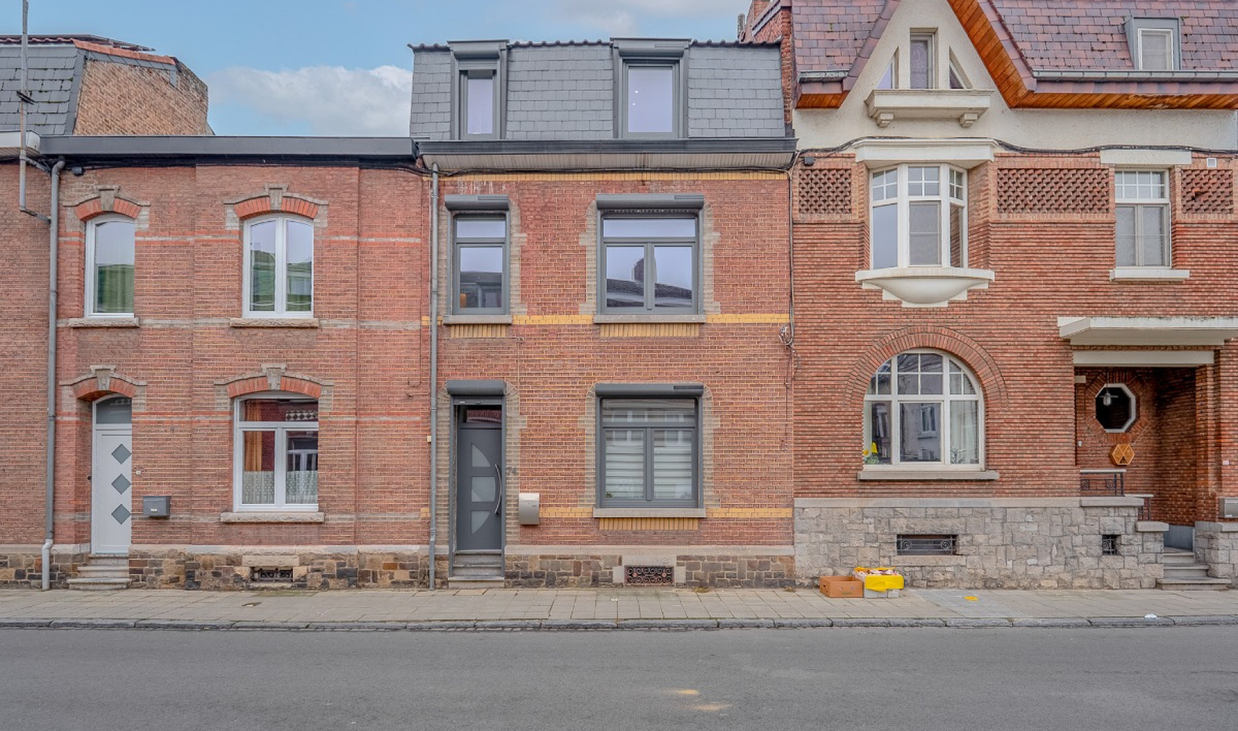 Rue Coppin - 74 - - 5100