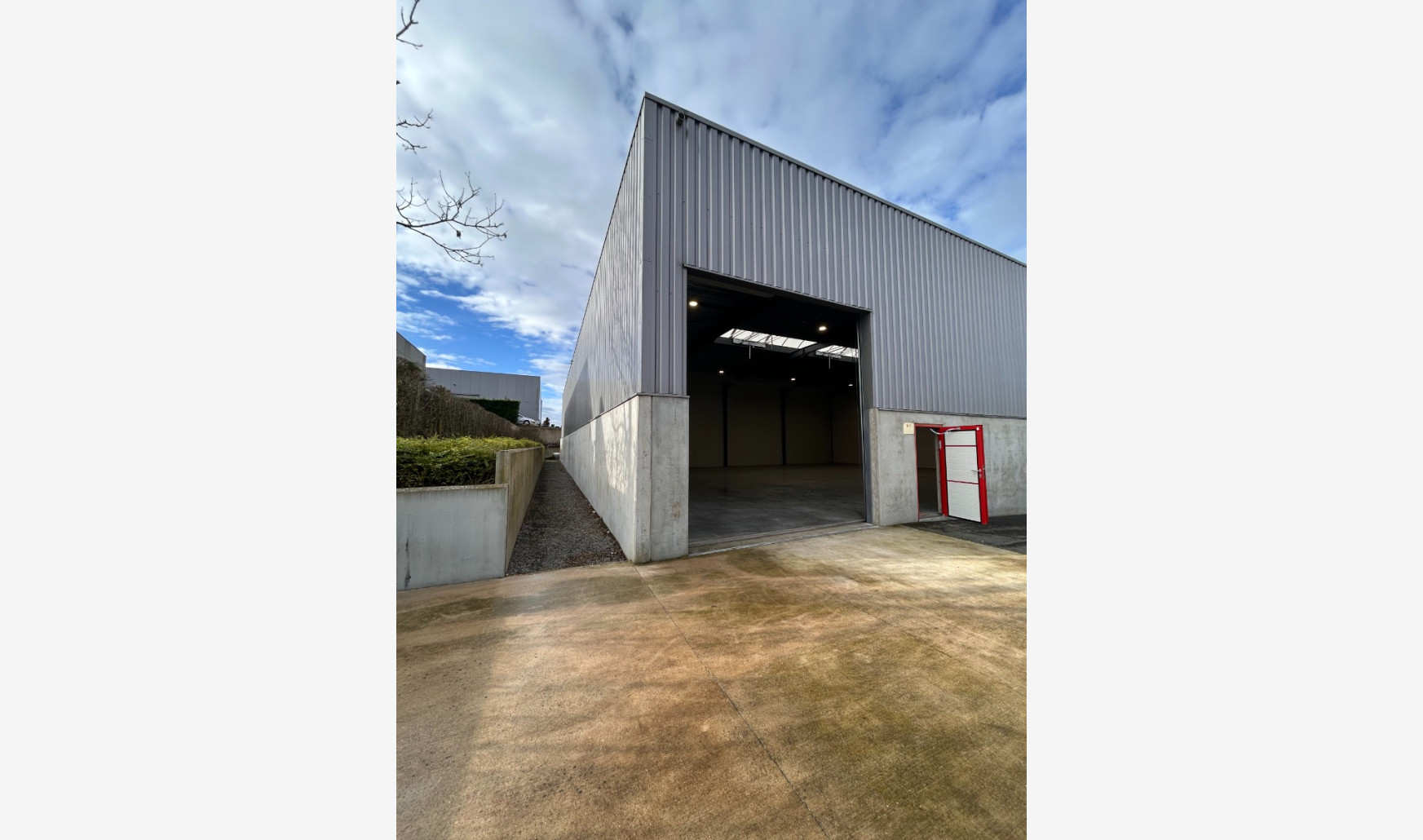 Nijverheidslaan - 14F - - 8890