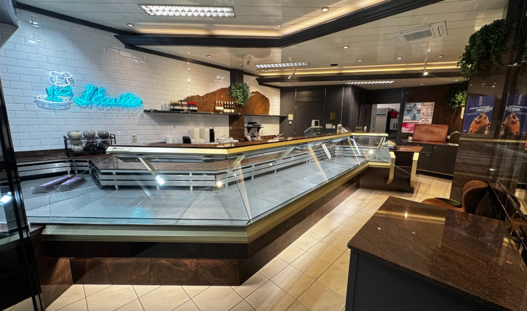 Rue du Faubourg - 20 - - 7780