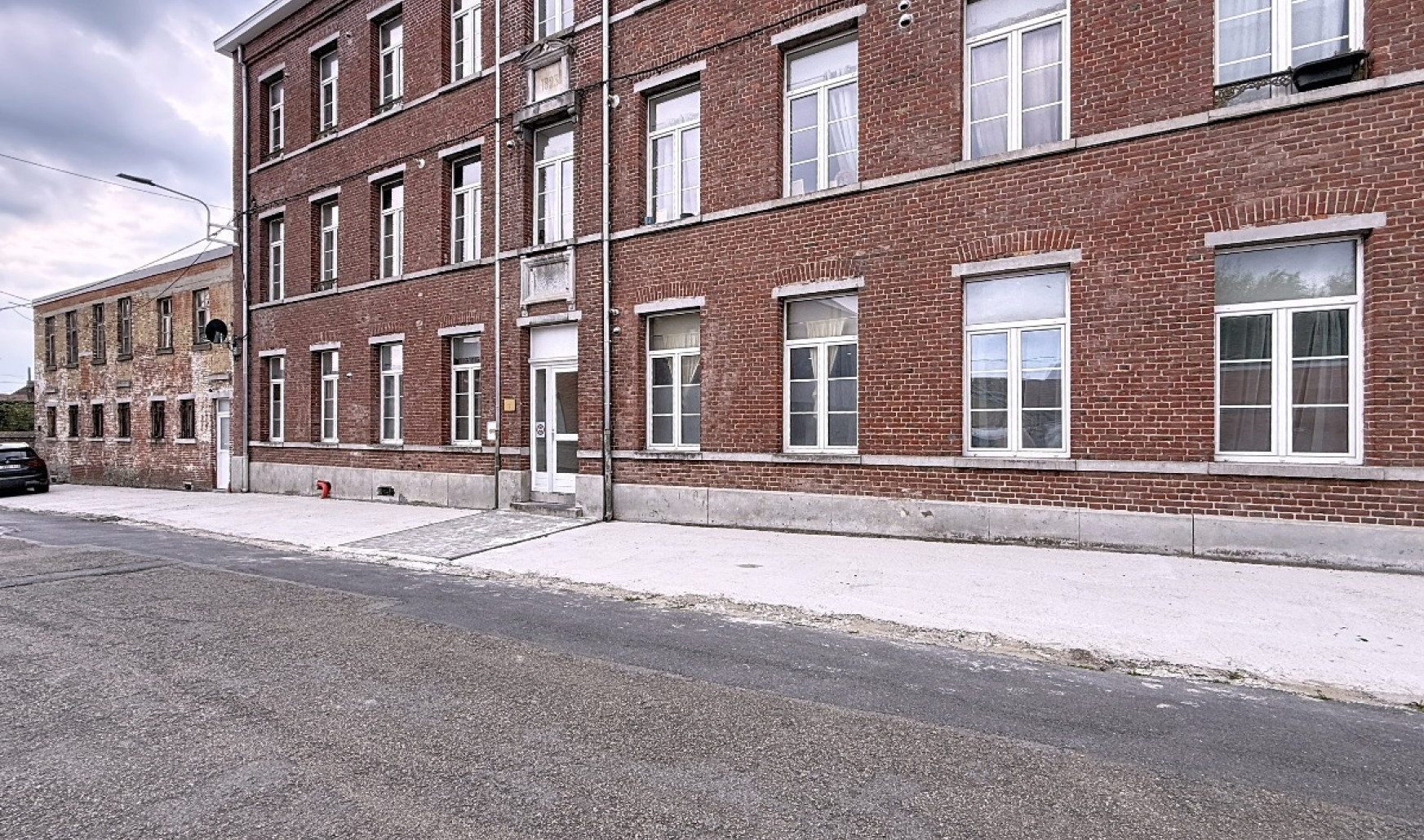 Rue Baron Dubois de Chantraine - 2 - 3.8 - 7020