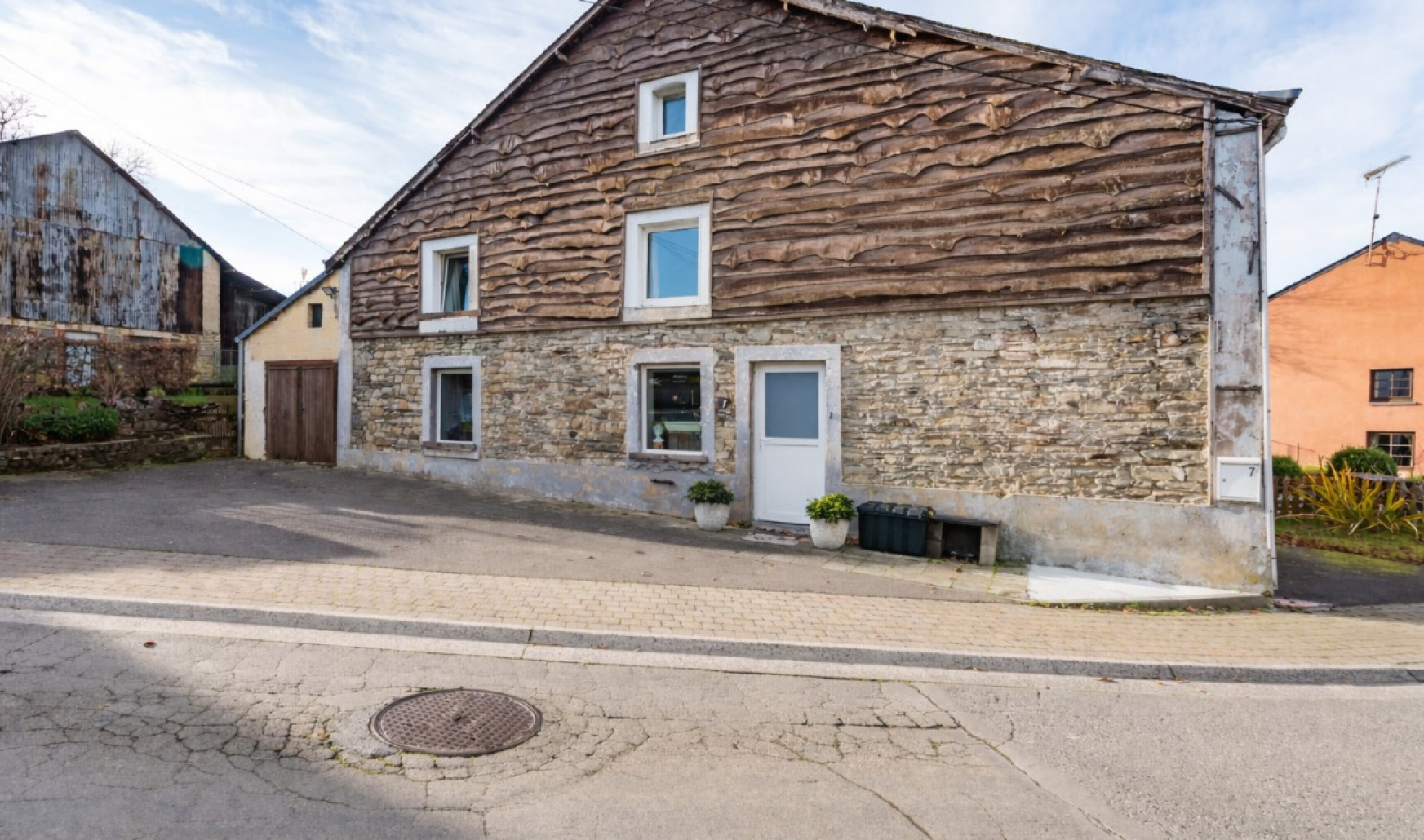 Rue du Centre - 7 - - 6800