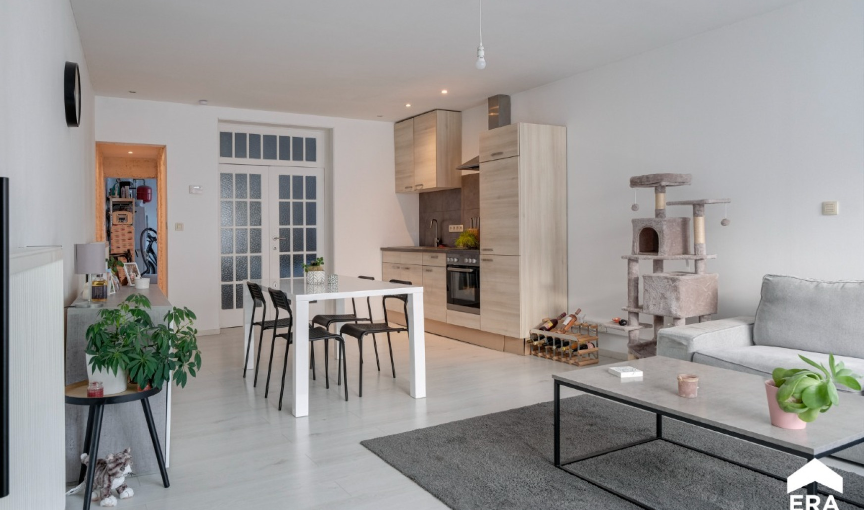 Varkensmarkt - 55 - - 3590