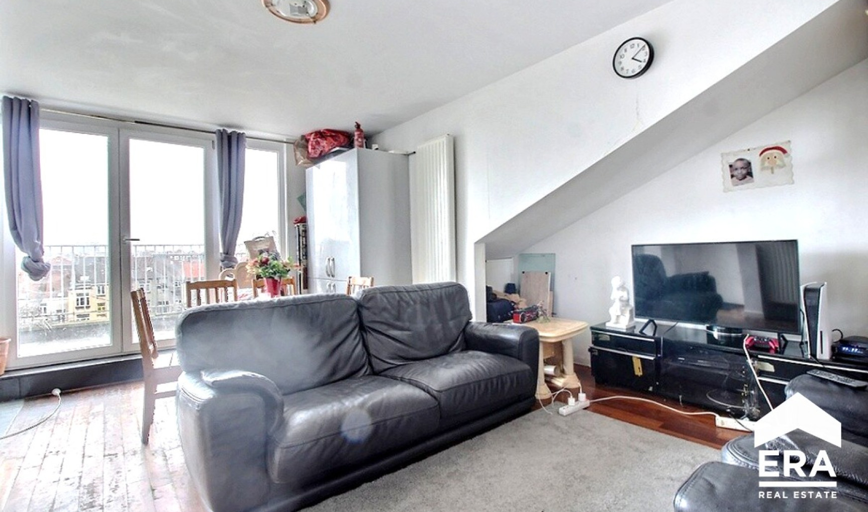 Place Bara - 3 - 4D - 1070