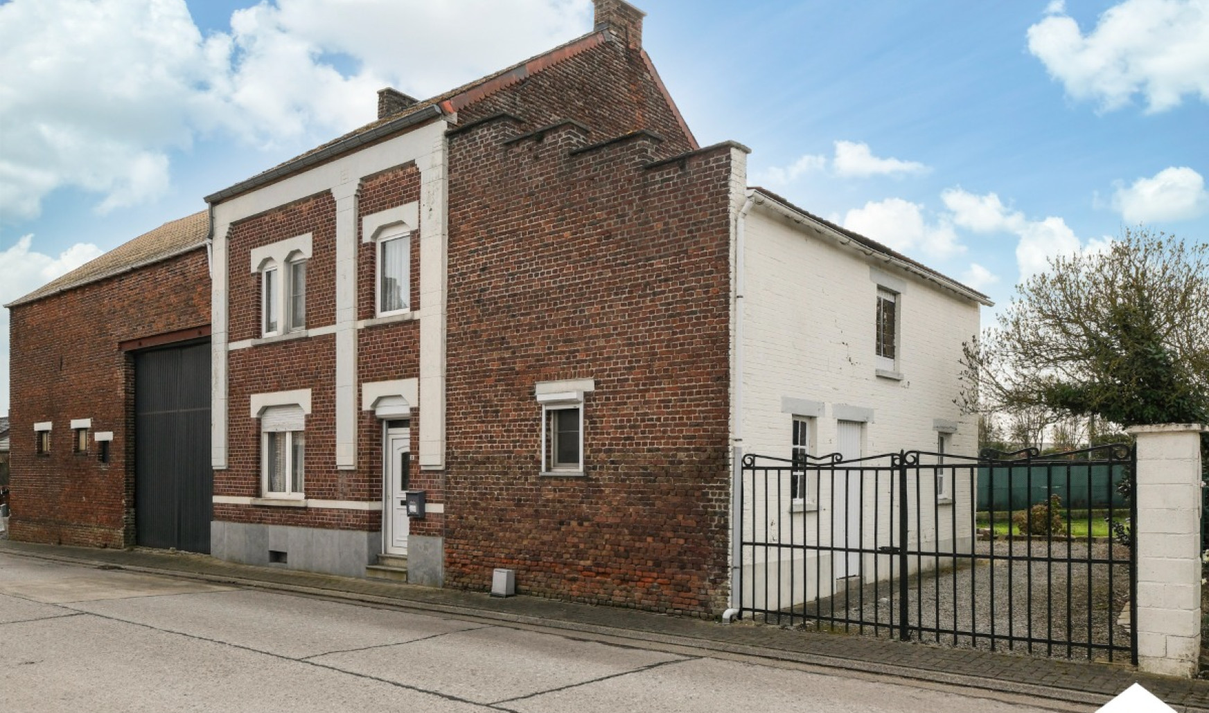 Statiestraat - 26 - - 3890