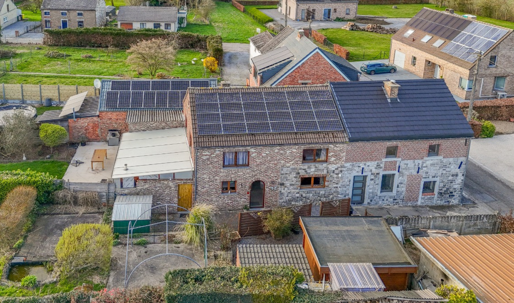 Rue Darville - 32 - - 5380