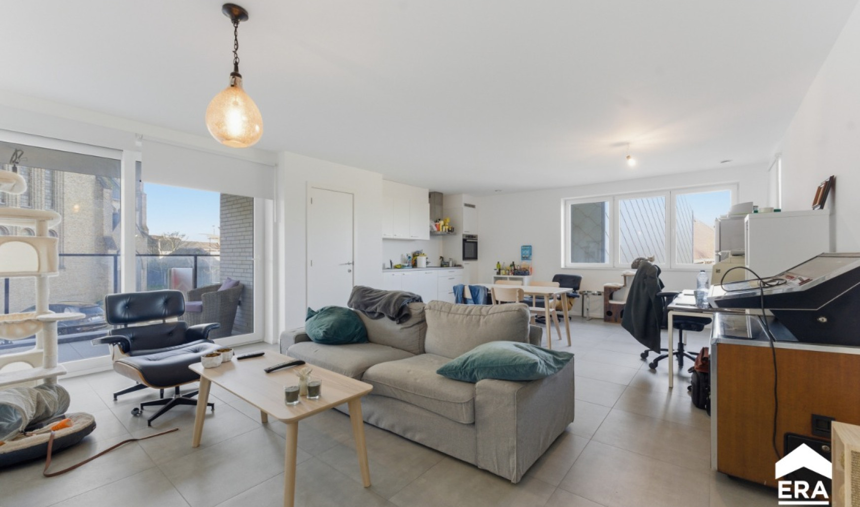 Guido Gezelleplein - 8A - 104 - 8840