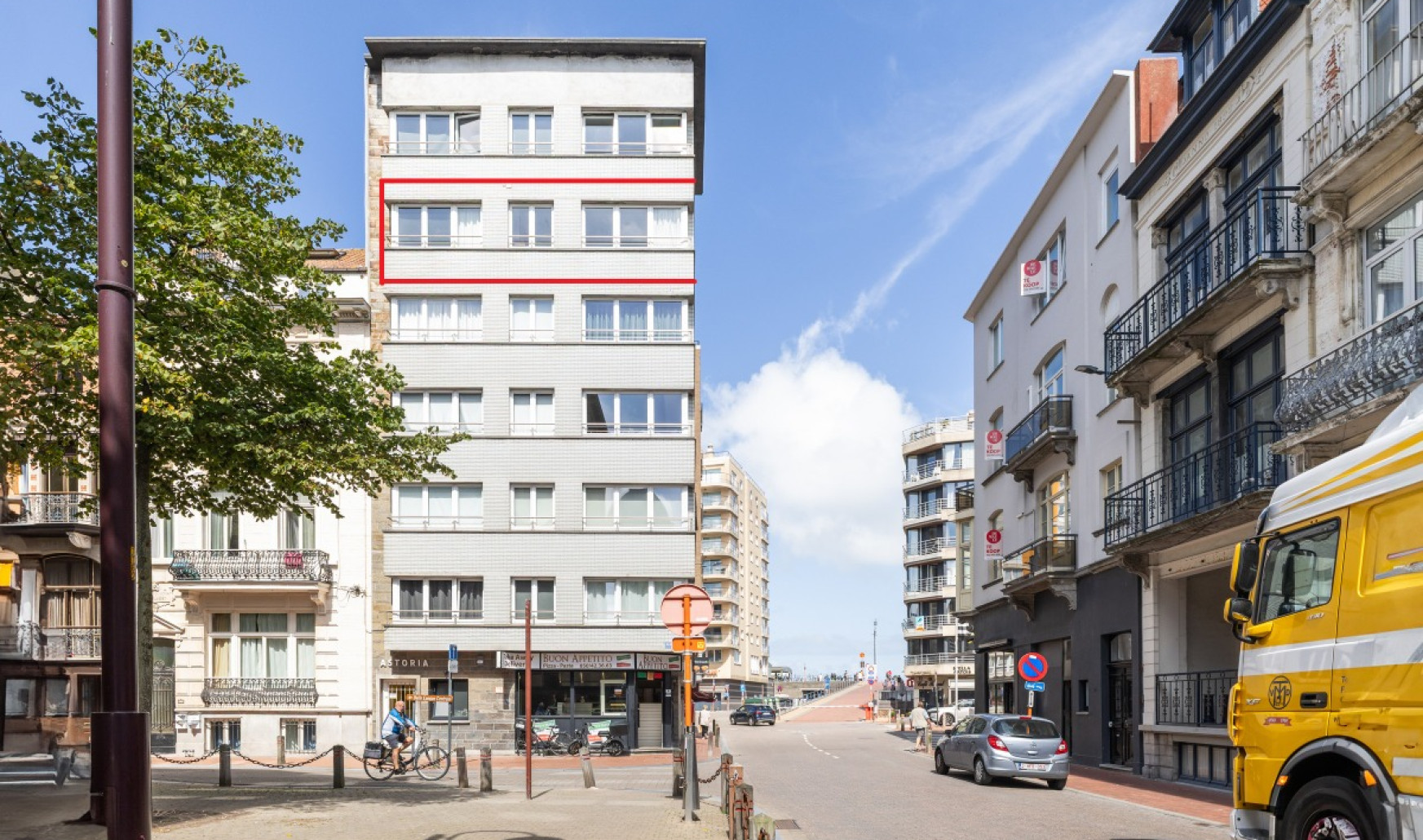 Albertstraat - 39 - 5V - 8370