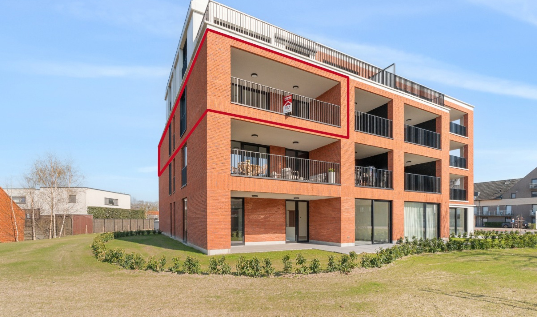 Staatsbaan - 76 - - 2.5 - 9870