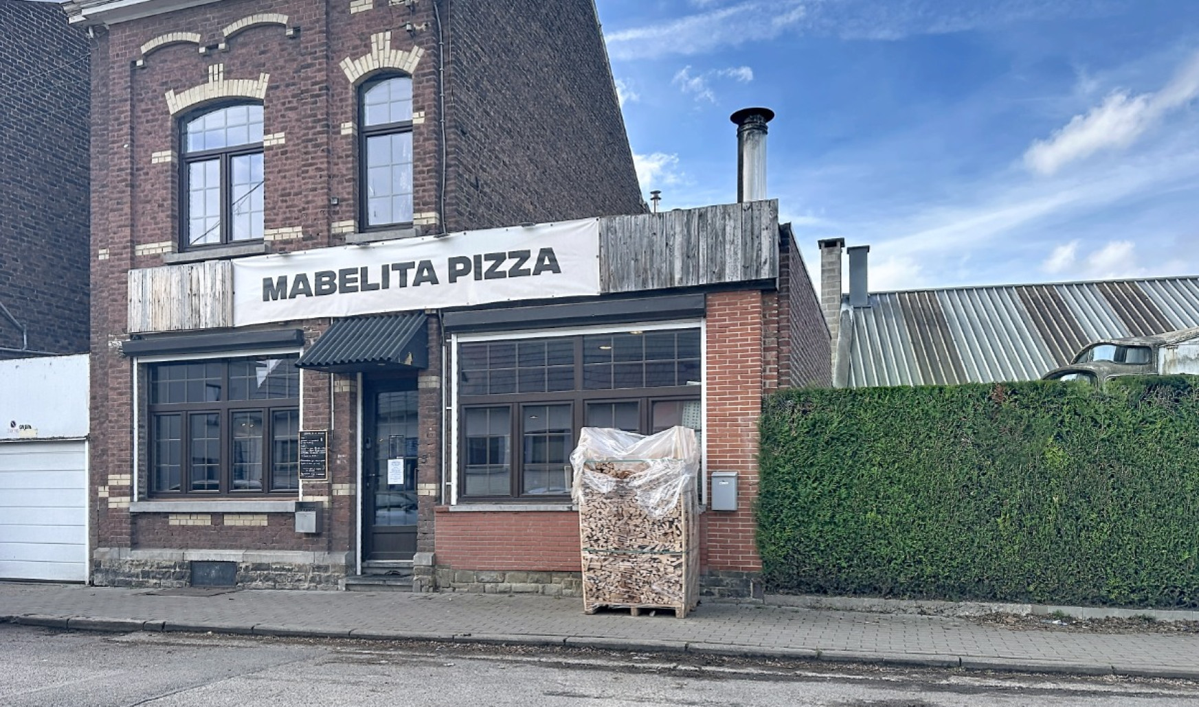 Avenue de la Croix-Rouge - 5 - - 4500