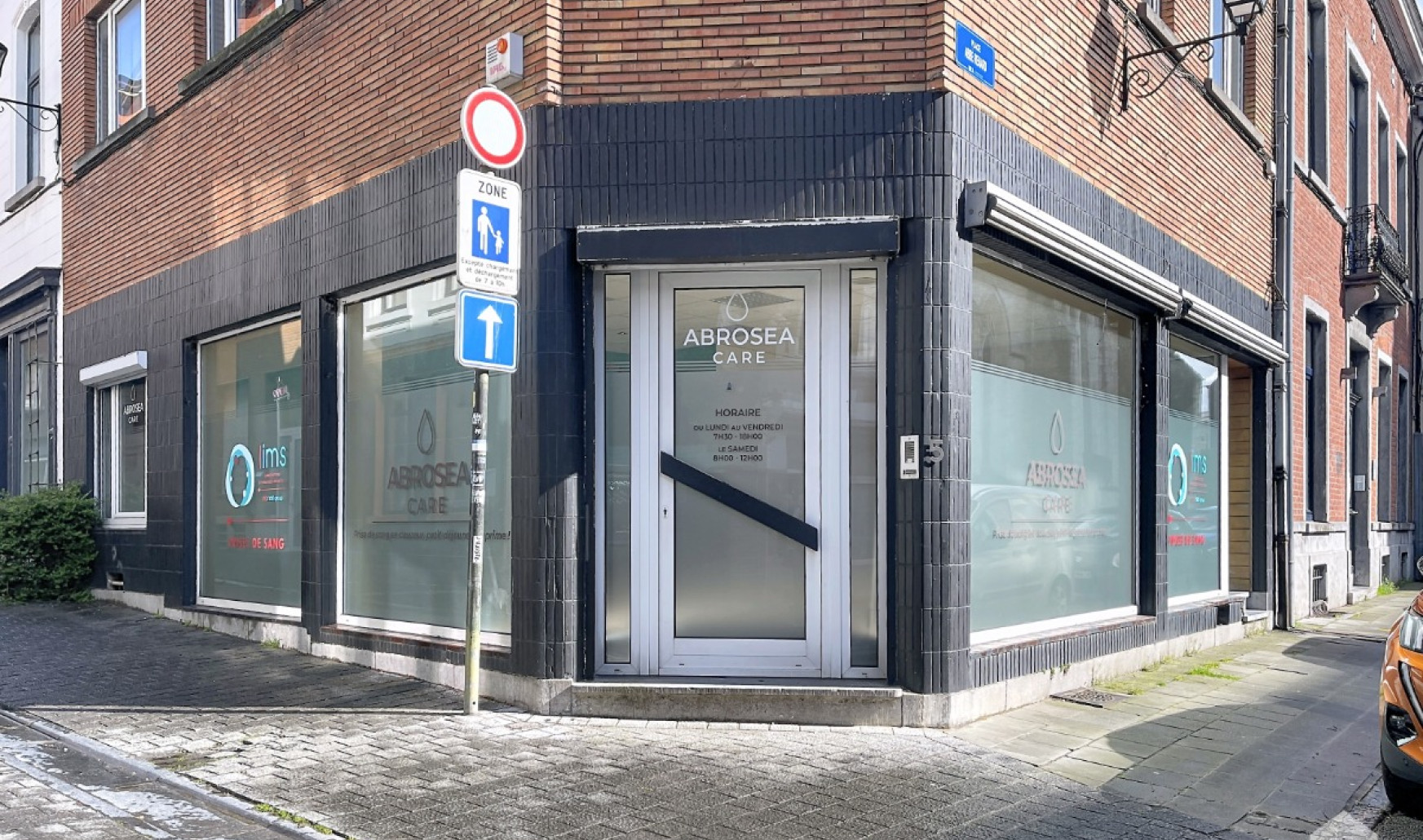 Place Abbé Renard - 5 - - 1420