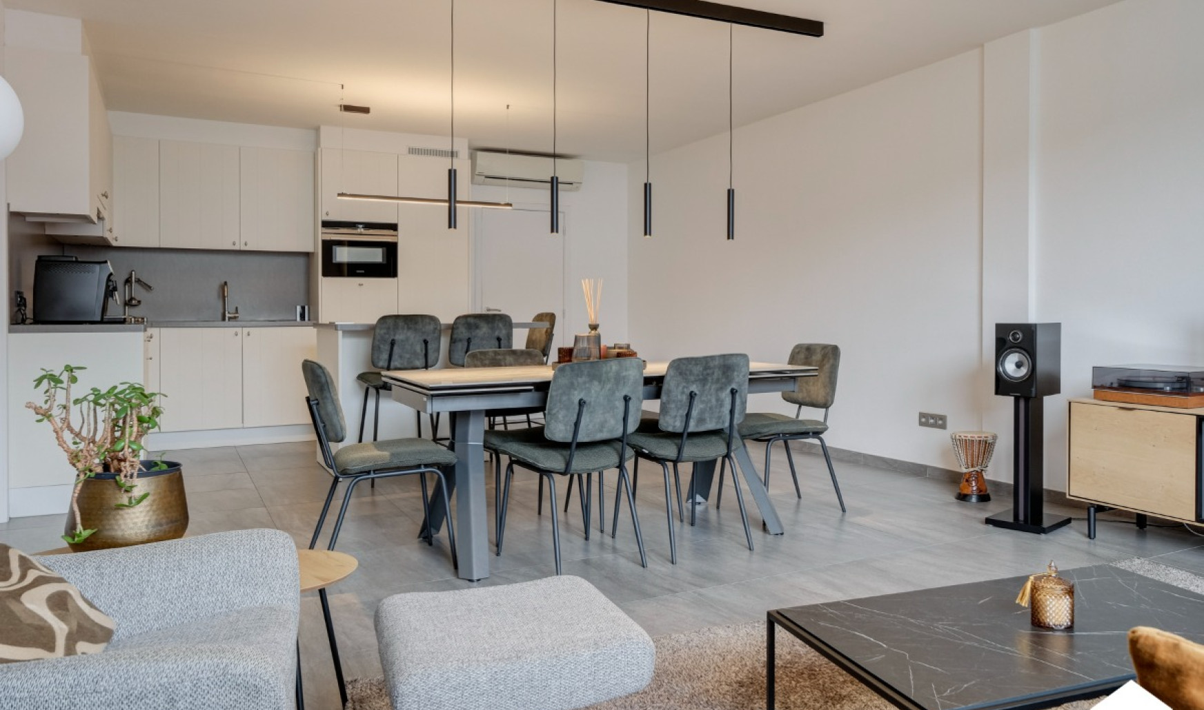 Kempenplein - 19 - bus 3 - 3910