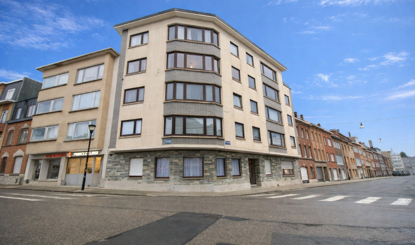 Pierre Van de Voorde - 2 - 2 - 1070